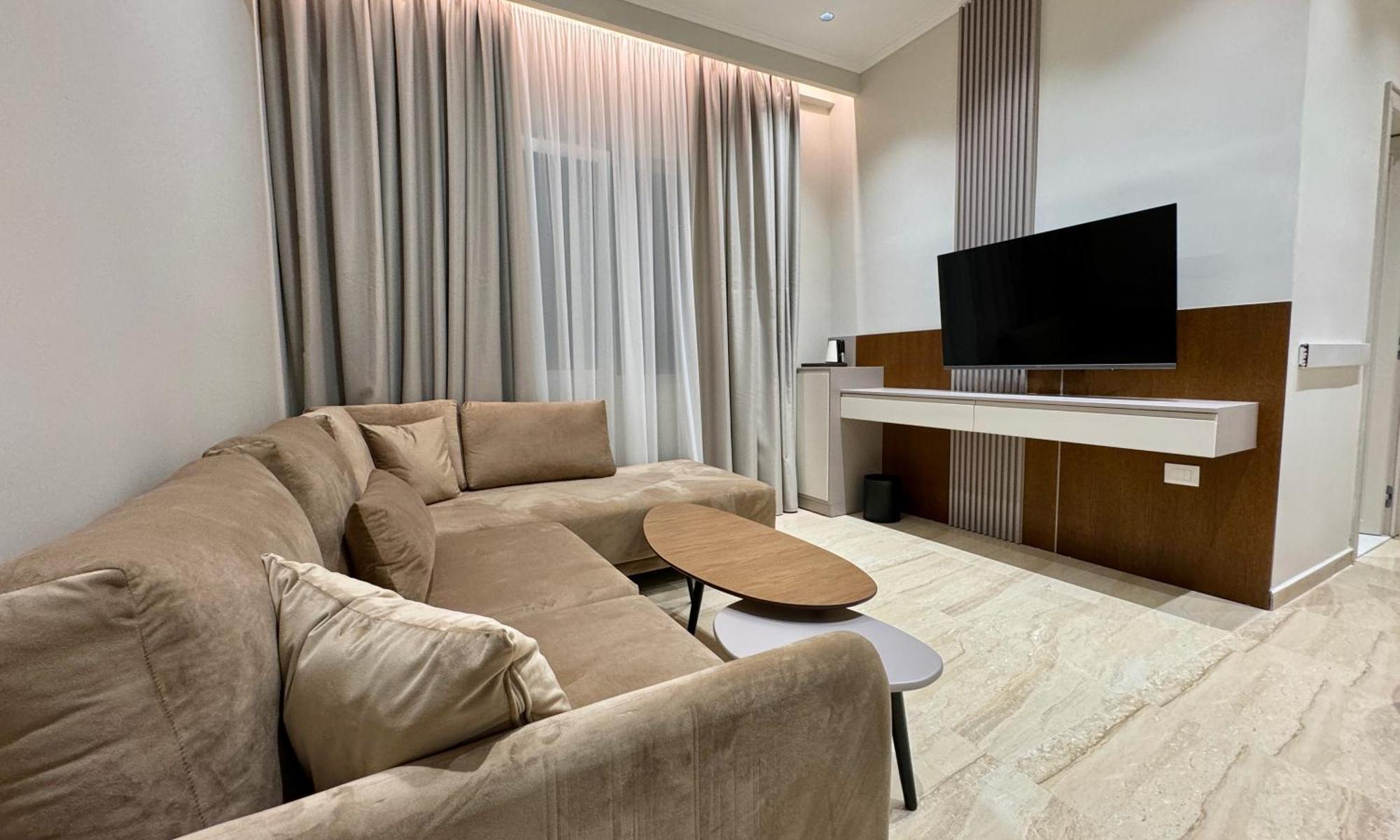 Anchor Luxury 4*