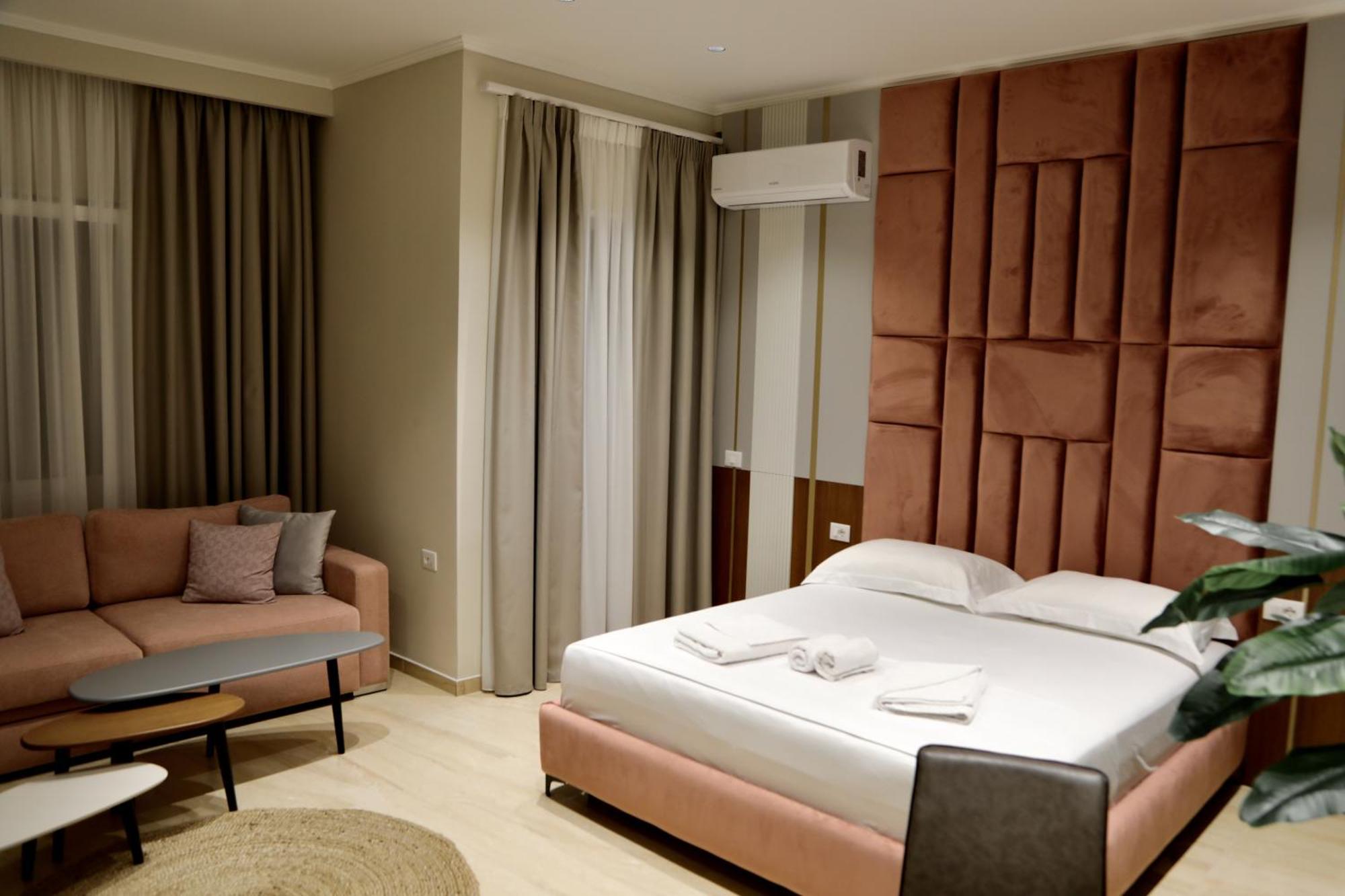 Anchor Luxury 4* Vlorë